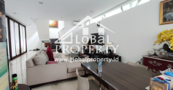Rumah Asri Cluster Exclusive di Kemang Timur