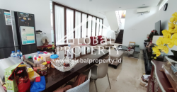 Rumah Asri Cluster Exclusive di Kemang Timur